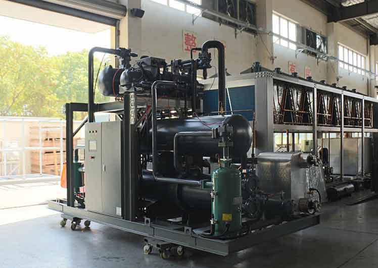 螺桿式低溫復(fù)疊機(jī)組